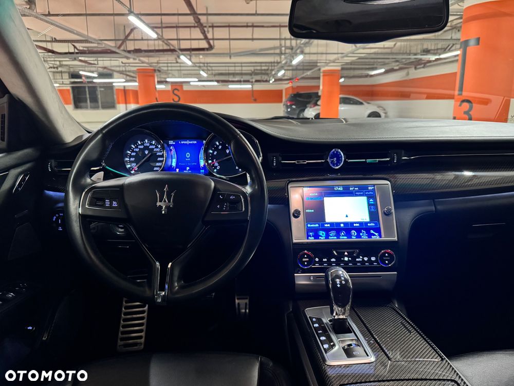 Maserati Quattroporte GTS - 13