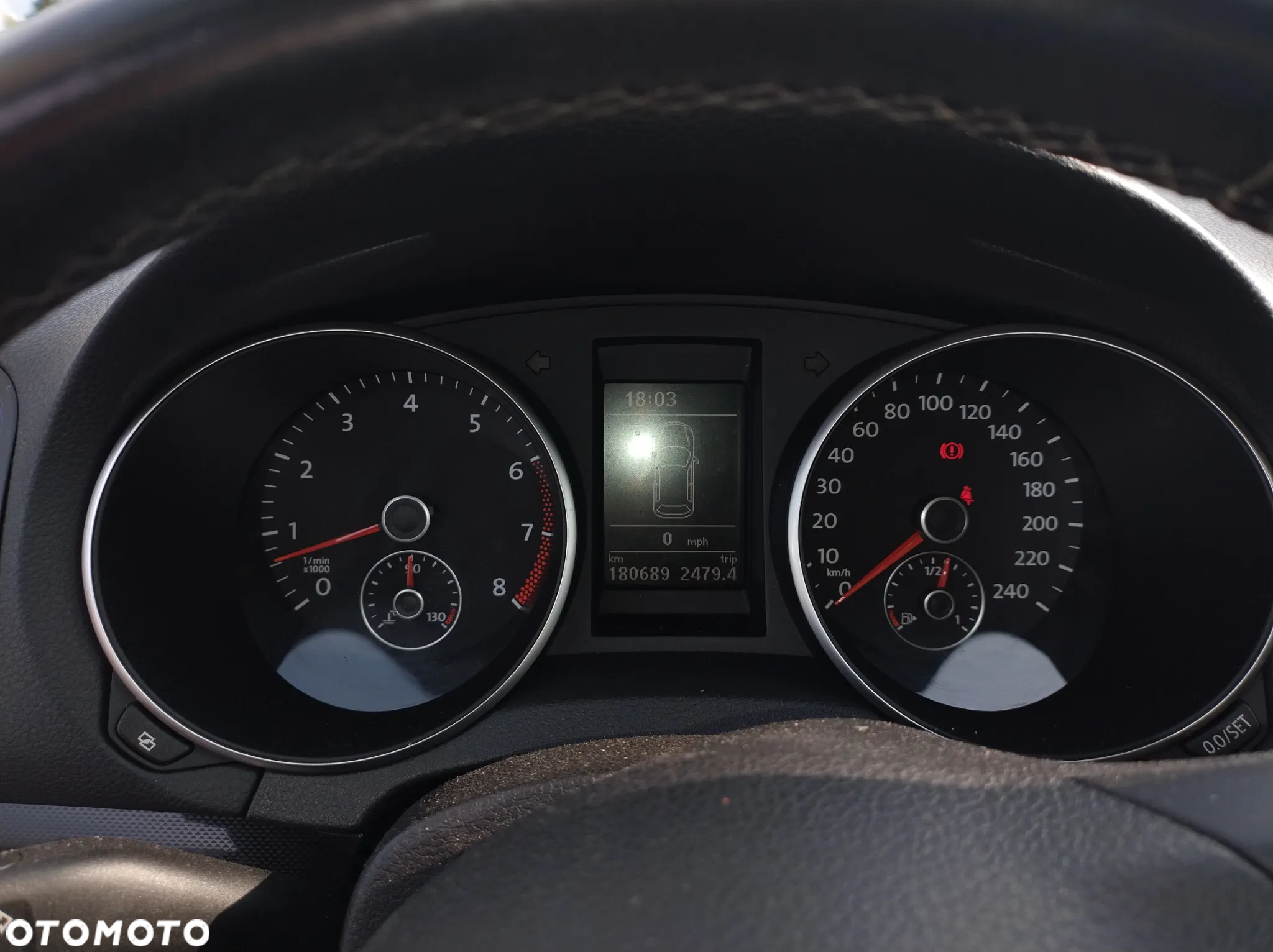Volkswagen Golf 1.6 Comfortline - 5