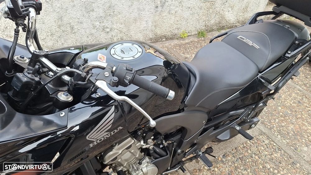 Honda CBF CBF 600 SA - 24