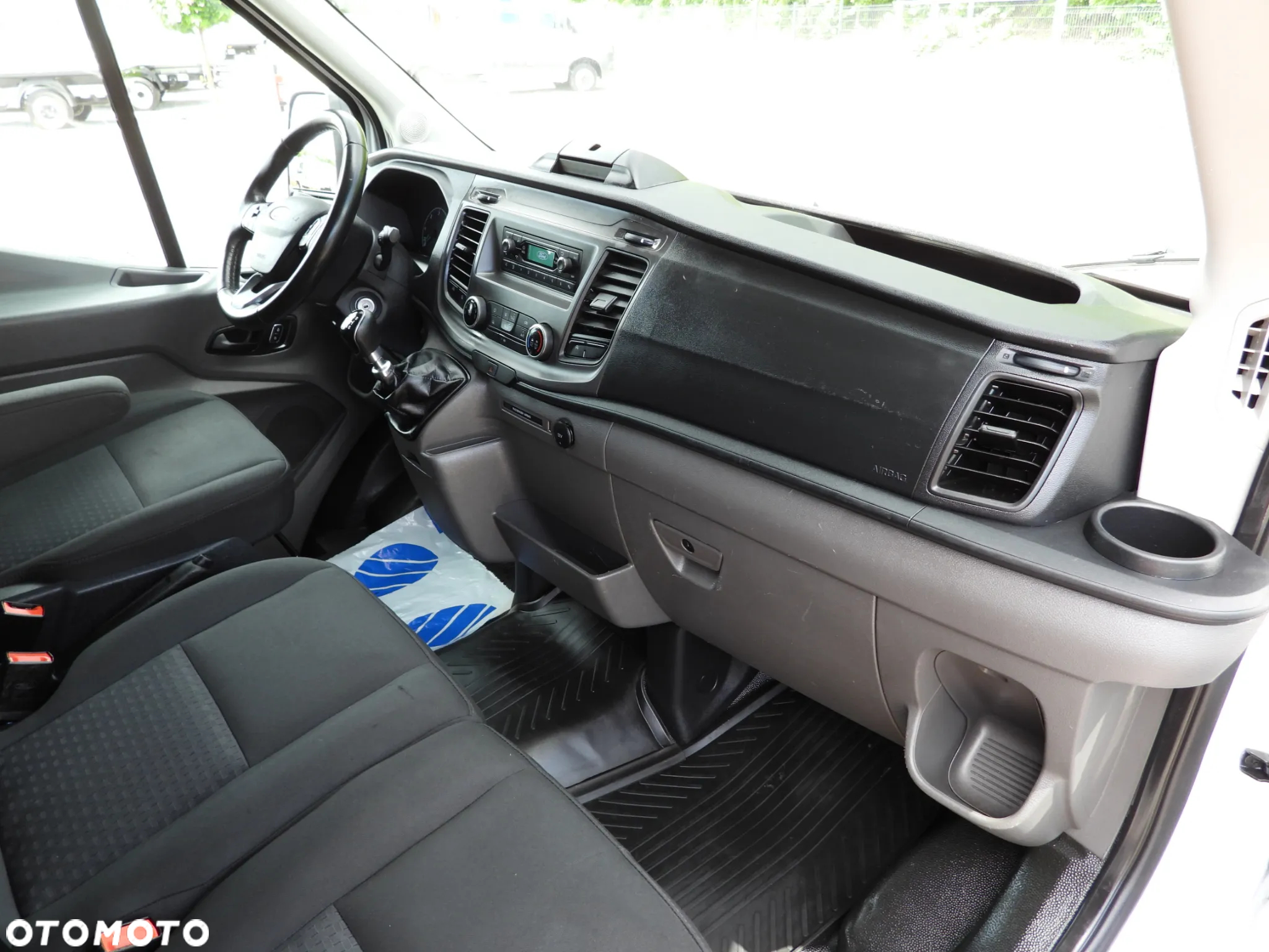 Ford TRANSIT  KONTENER WINDA 8 PALET TEMPOMAT LEDY KLIMATYZACJA 130KM [ G31822 ] - 39