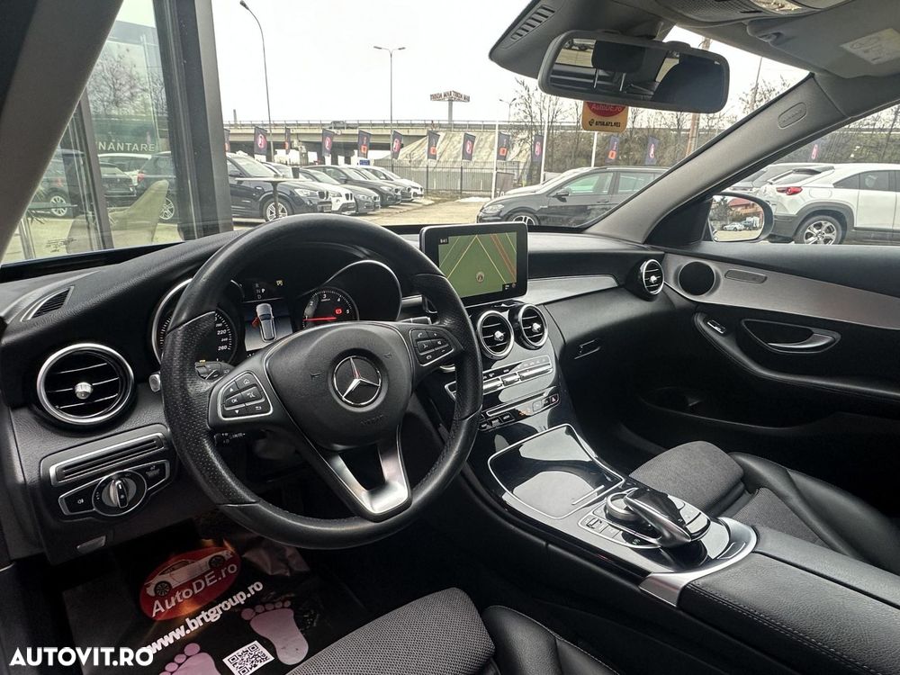 Mercedes-Benz C - 6