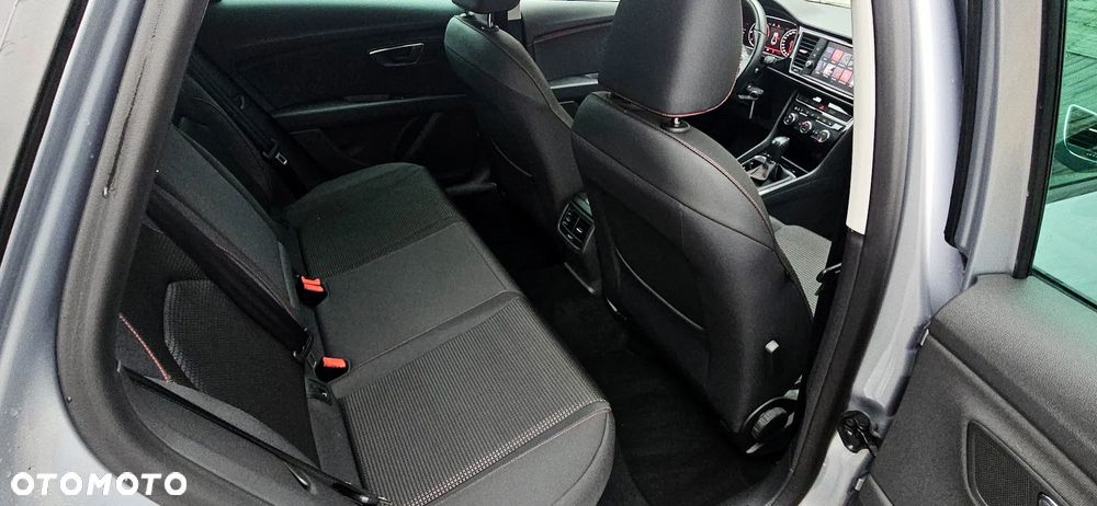 Seat Leon 2.0 TDI DPF Ecomotive DSG FR - 9