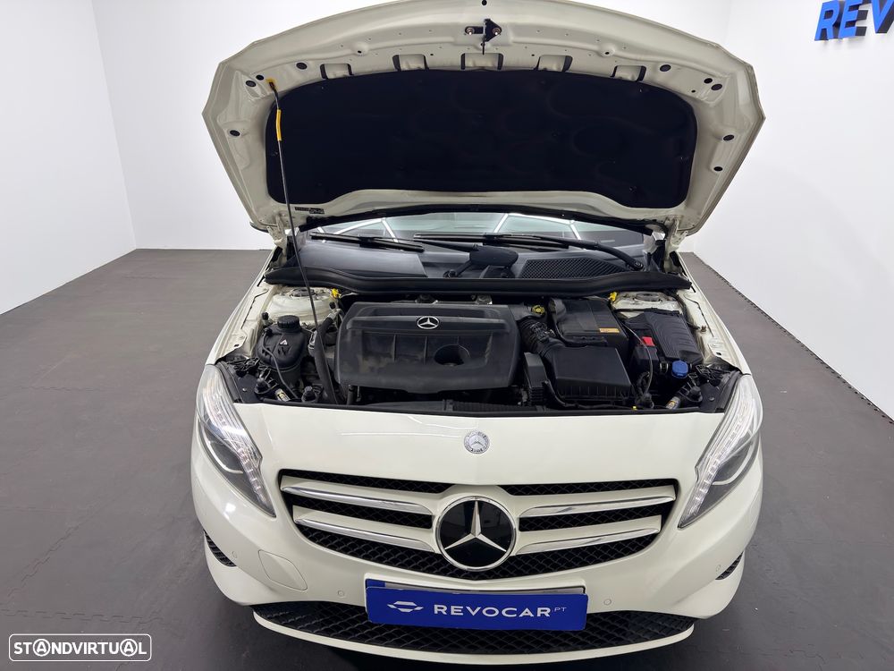 Mercedes-Benz A 180 d BlueEFFICIENCY Edition - 34