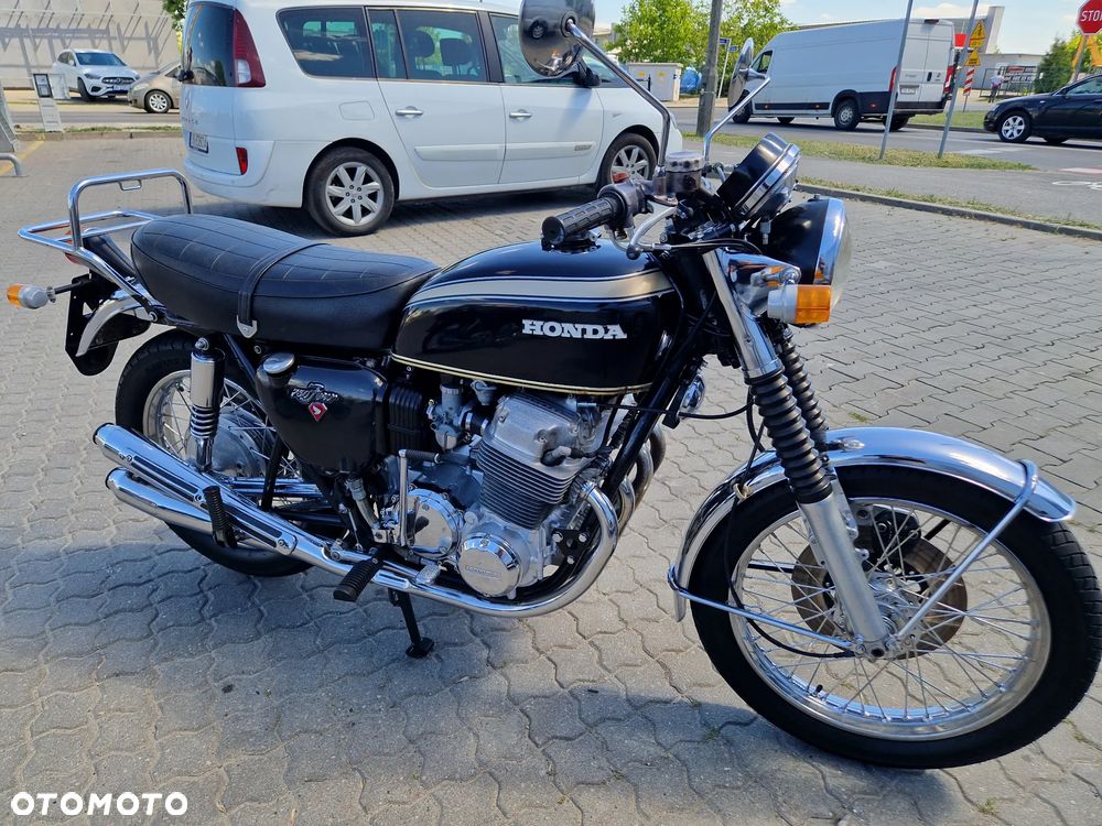 Honda CB - 2