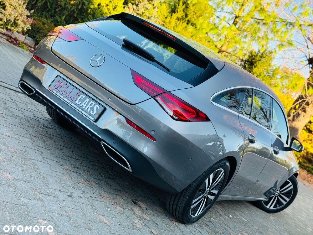 Mercedes-Benz CLA - 4