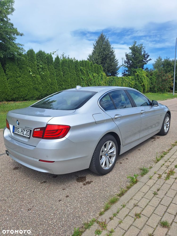 BMW Seria 5 520i - 3