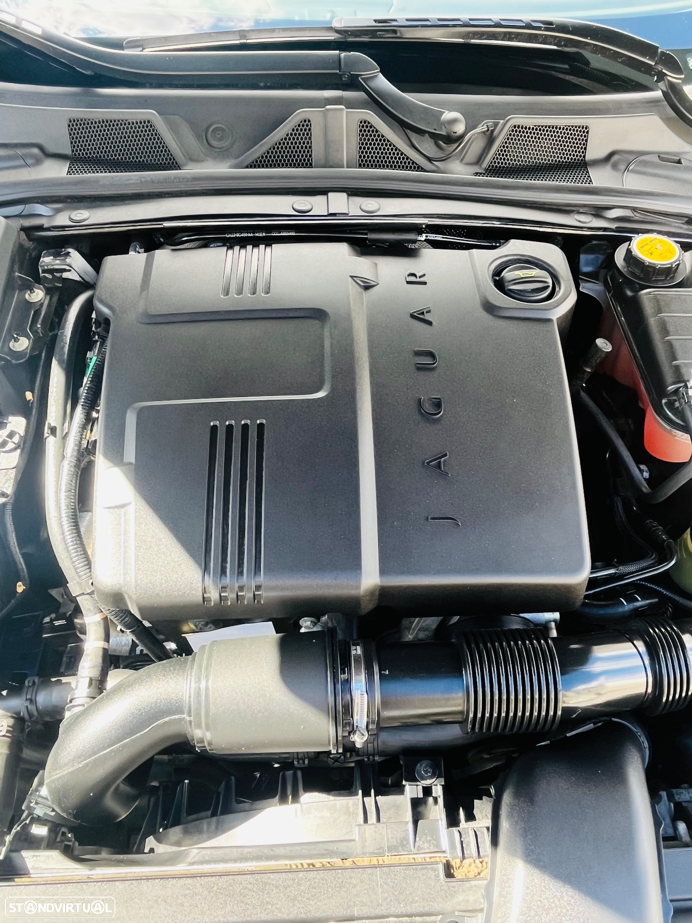 Jaguar XF 2.2 D Luxury - 56