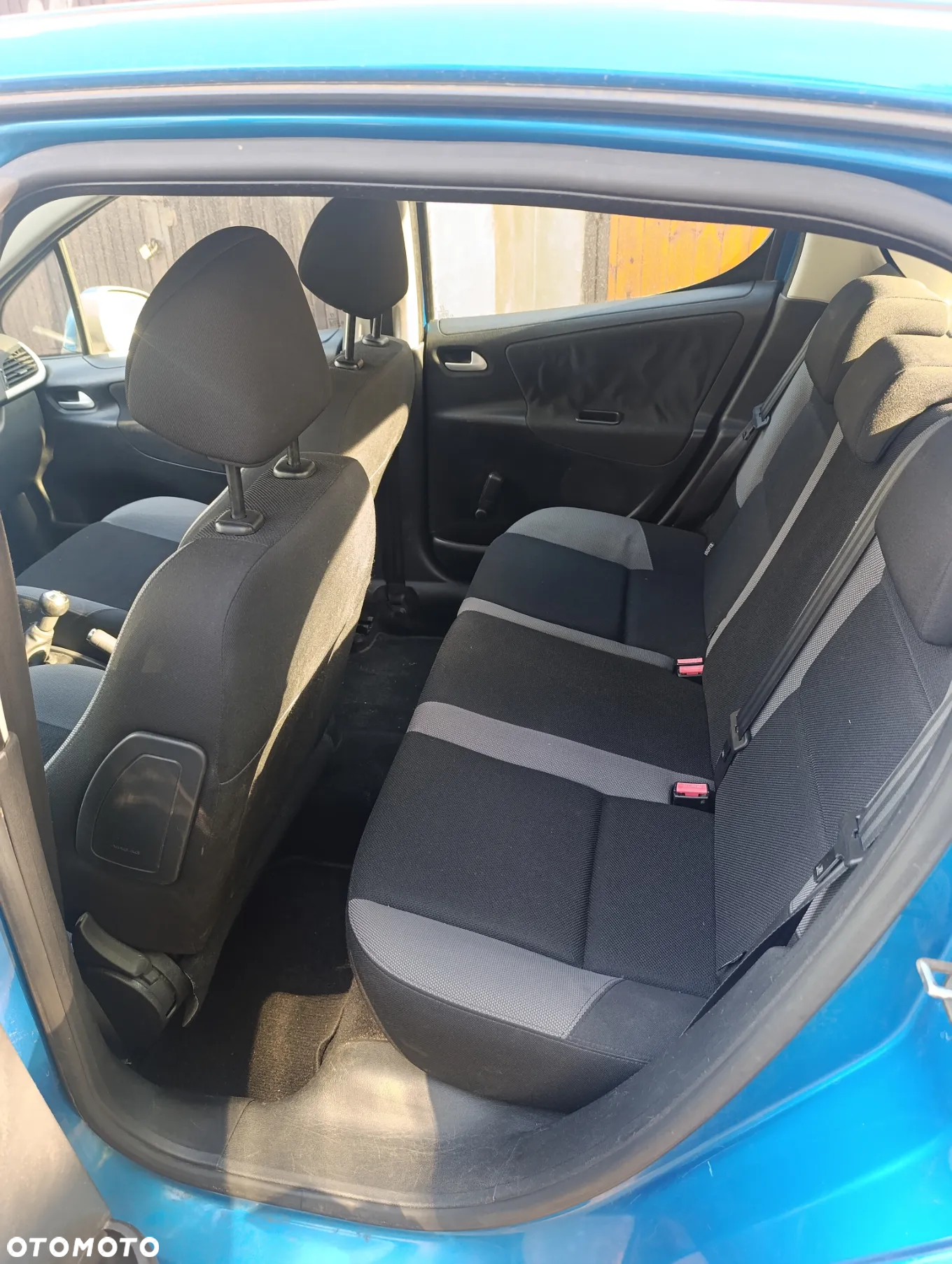 Peugeot 207 1.4 16V Trendy - 17