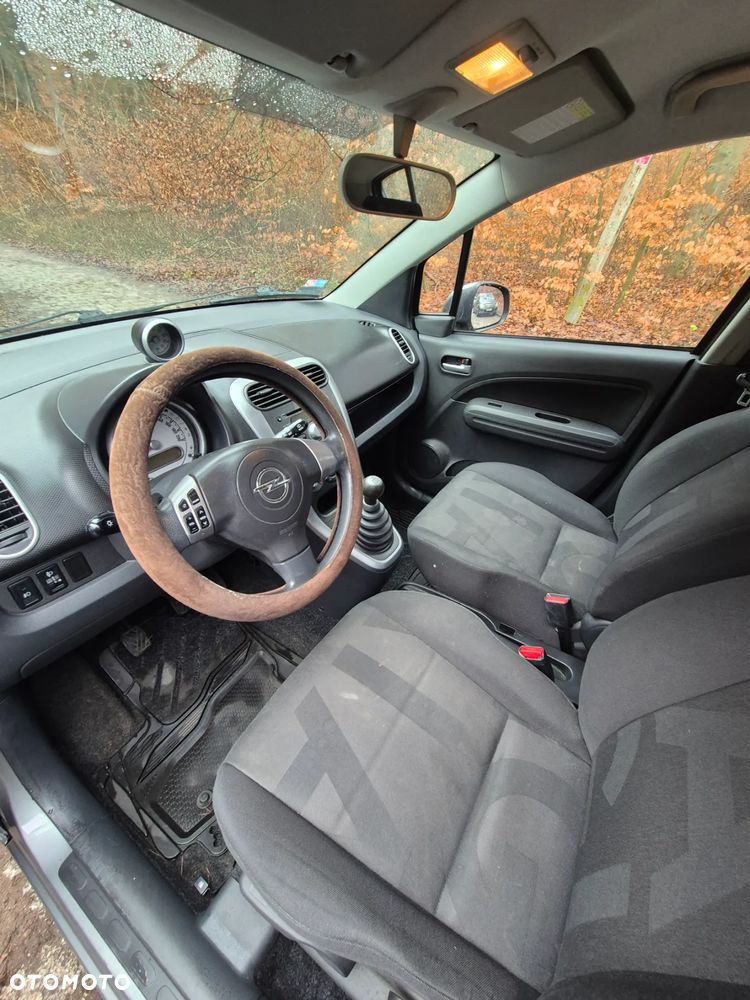 Opel Agila 1.0 Essentia - 15