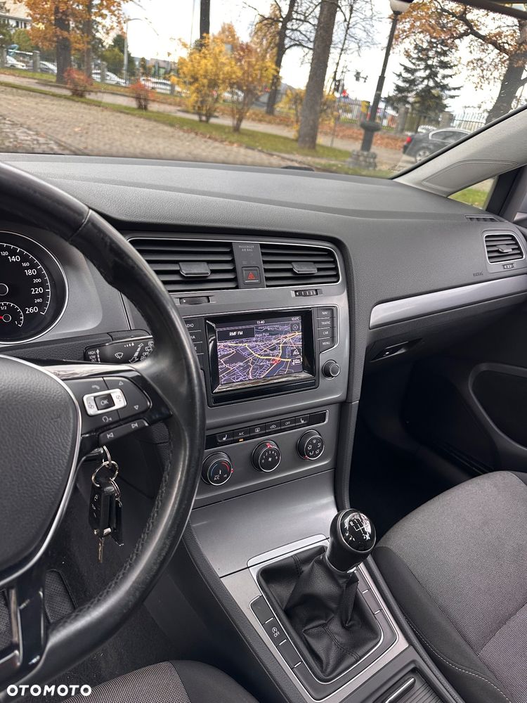 Volkswagen Golf Variant 1.6 TDI DPF BlueMotion Technology Style - 10