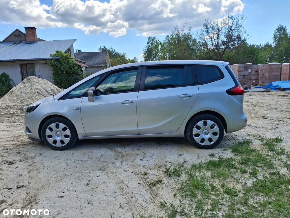 Opel Zafira - 3