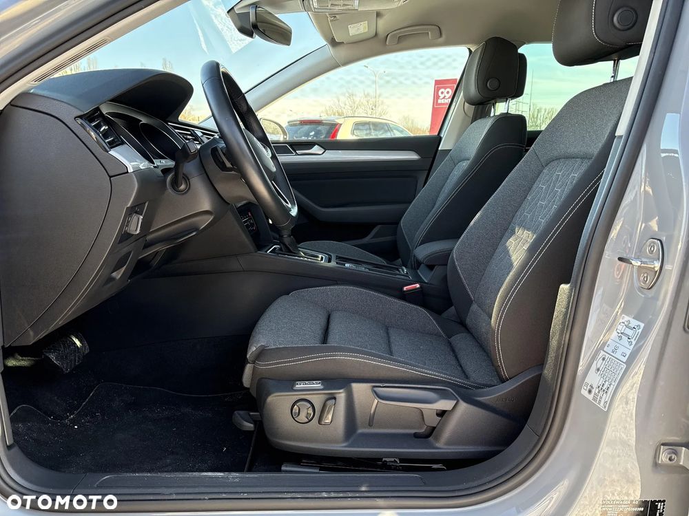 Volkswagen Passat 1.5 TSI EVO Business DSG - 11