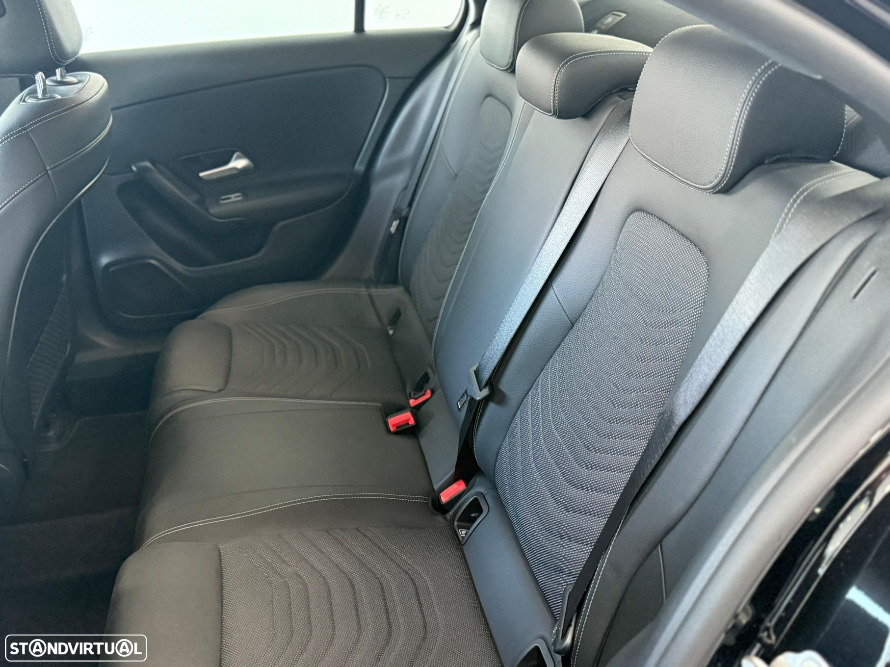 Mercedes-Benz A 180 Limousine d Progressive Aut. - 5