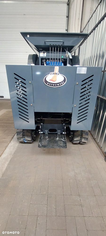 Kubota - 8