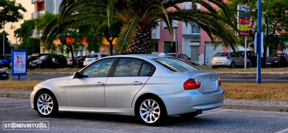 BMW 320 d Exclusive - 3