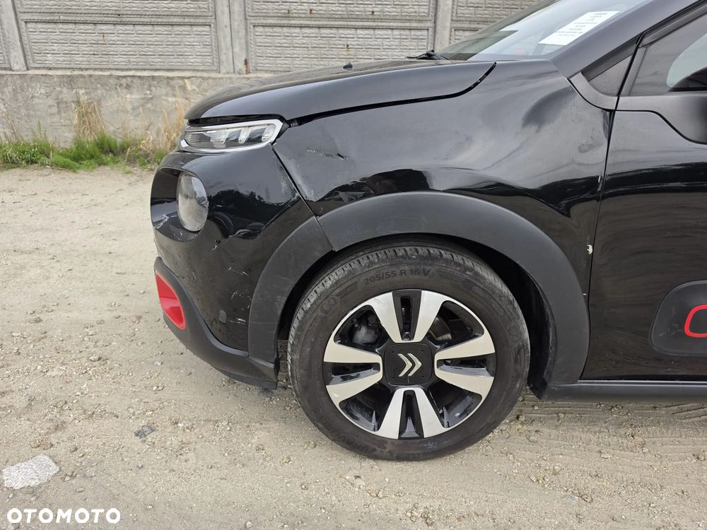 Citroën C3 Pure Tech 82 SHINE - 24