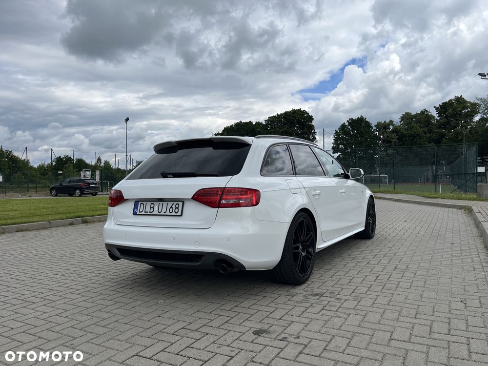 Audi A4 Avant - 6