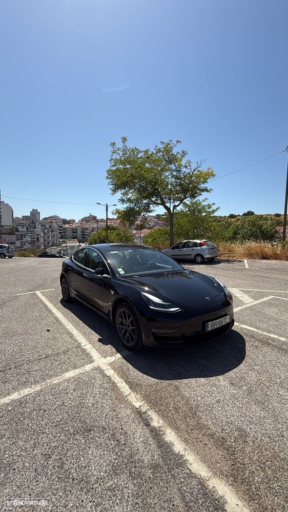 Tesla Model 3 Standard Range Plus RWD - 3
