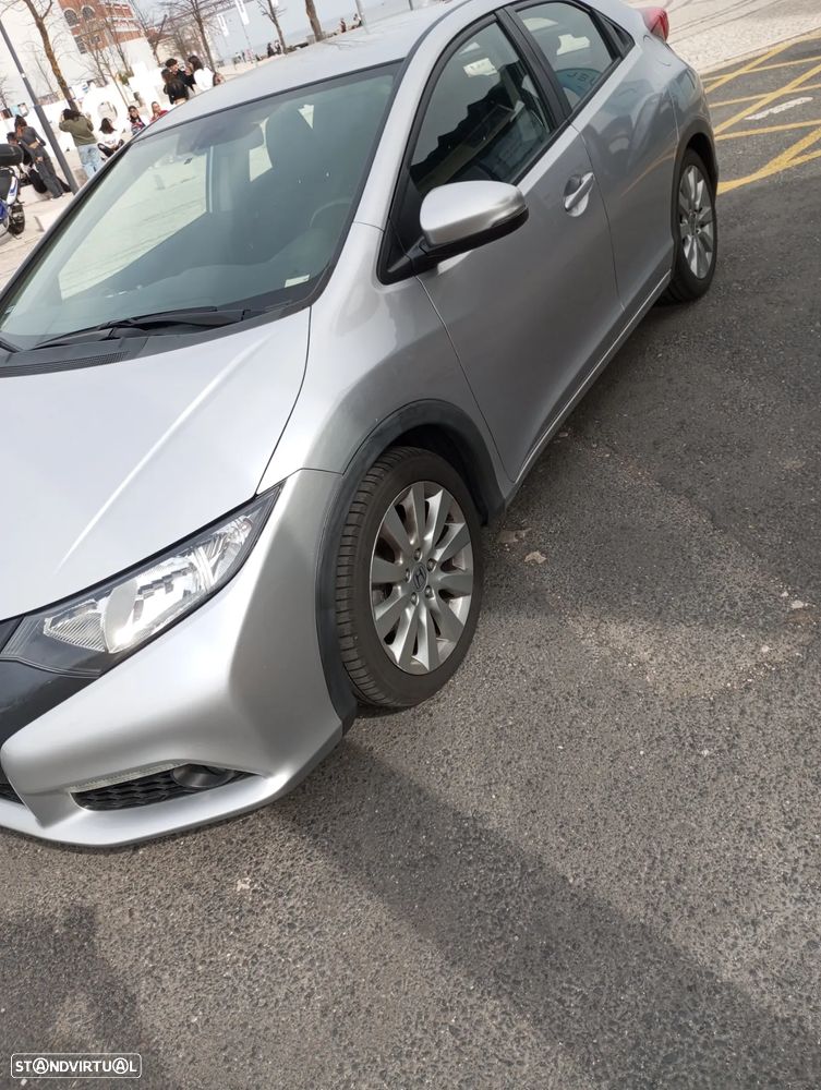 Honda Civic 2.2 i-DTEC Sport - 4