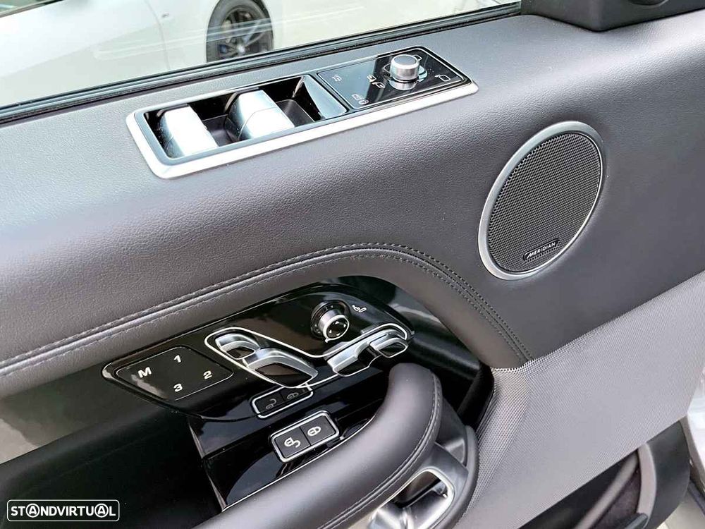 Land Rover Range Rover P400e Plug-in Vogue - 24