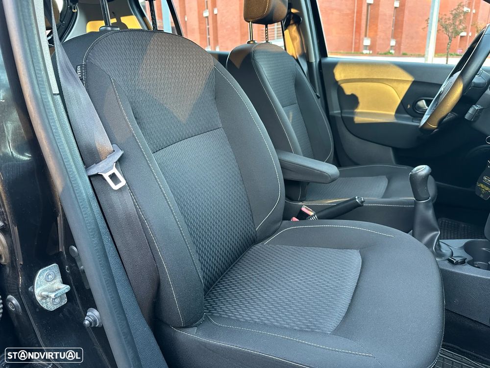 Dacia Sandero 1.0 SCe Comfort - 11