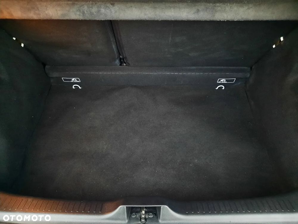 Renault Clio 0.9 Energy TCe Limited - 19