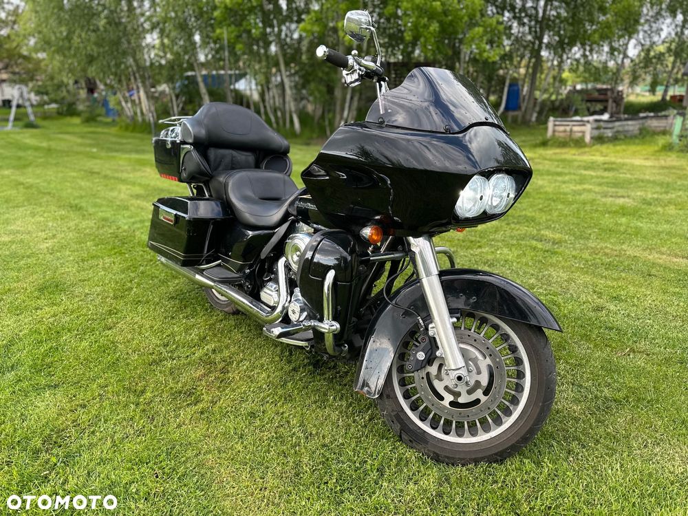 Harley-Davidson Touring Road Glide - 21