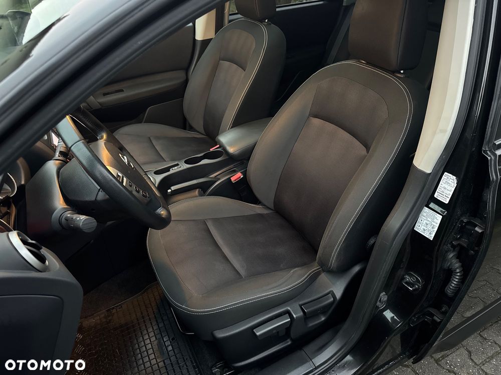 Nissan Qashqai 1.6 Start/Stop 360 - 23