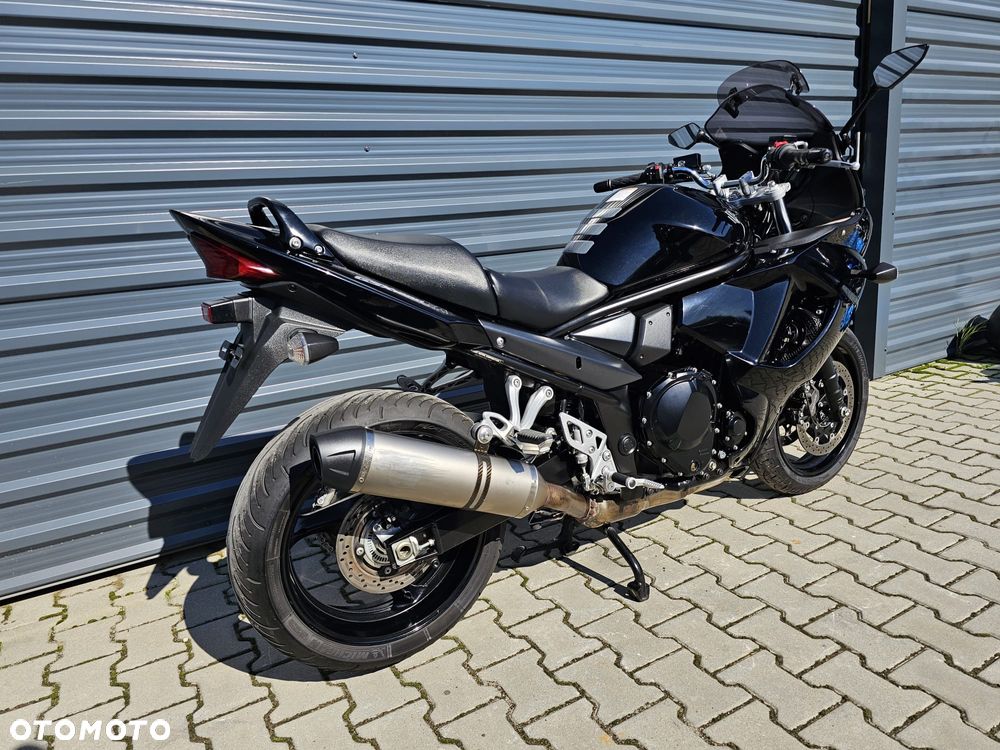 Suzuki GSX - 5