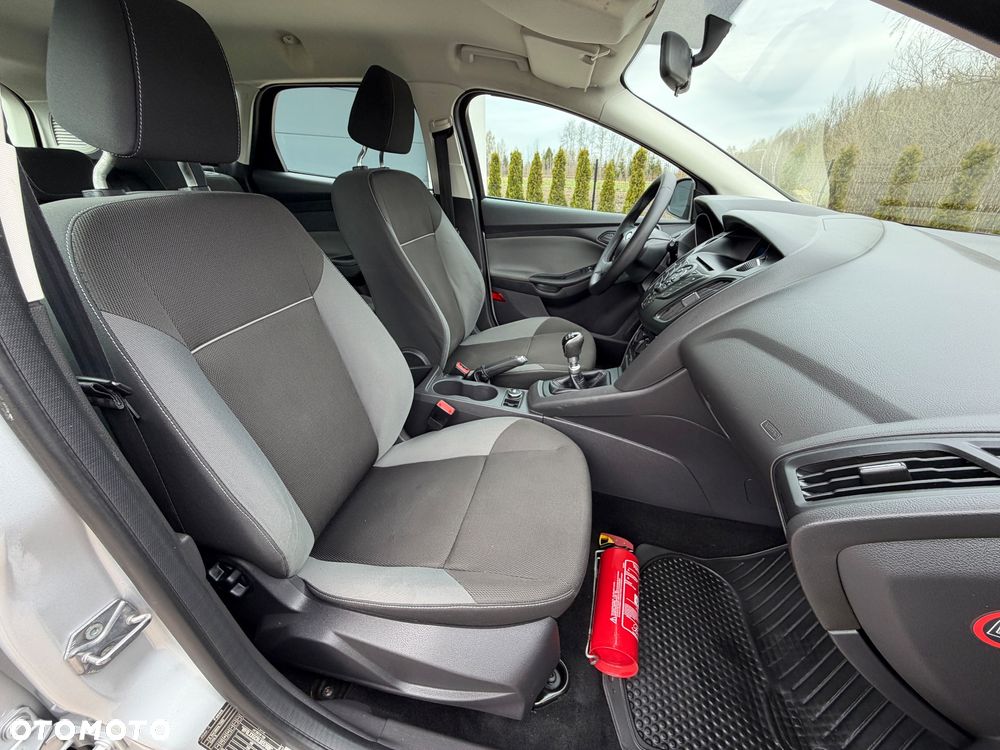 Ford Focus 1.6 TDCi Edition - 8