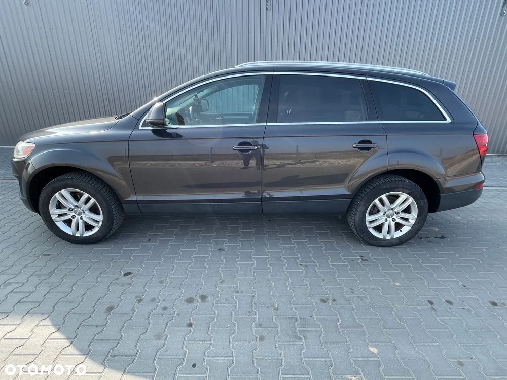 Audi Q7 - 7