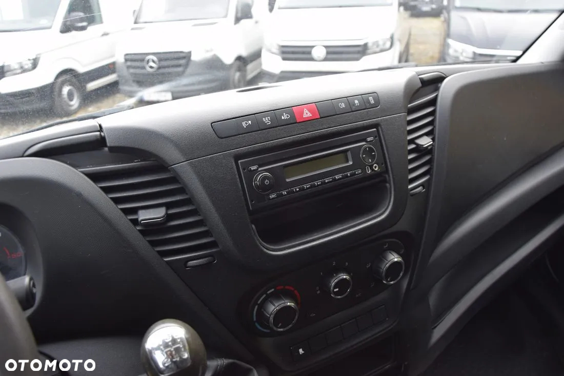 Iveco DAILY 35C13 ​*WYWROTKA​*DOKA​*2.3HPI​*130KM​​*KLIMATYZACJA​*5 - 13