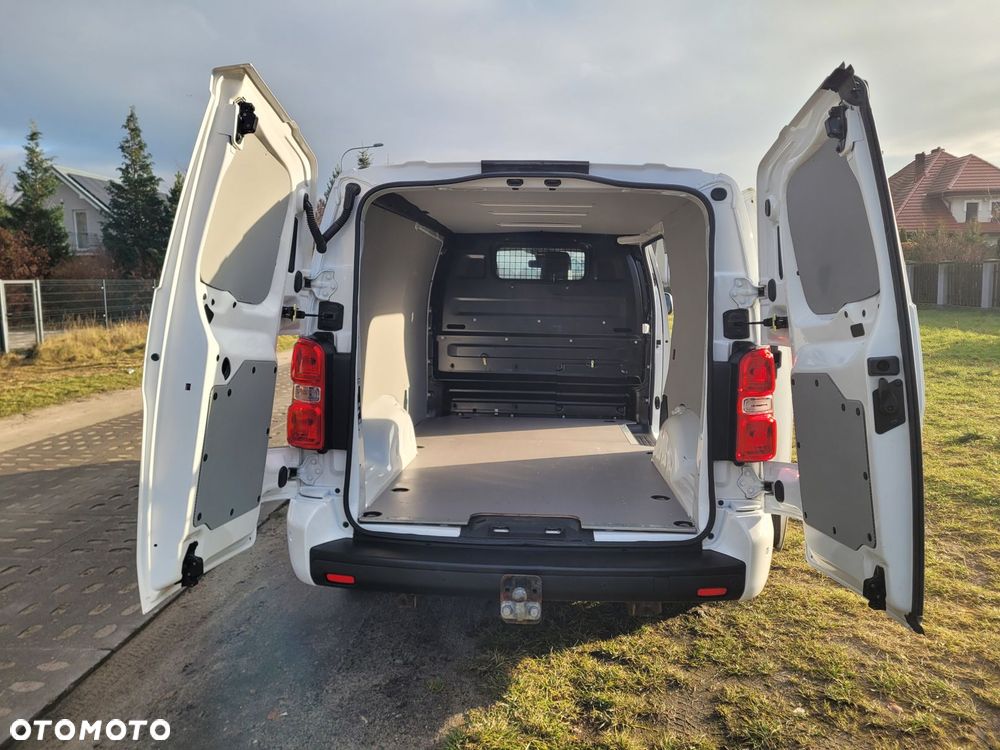 Peugeot Expert L3 Webasto, Hak 2.5T Kamera 360 - 18