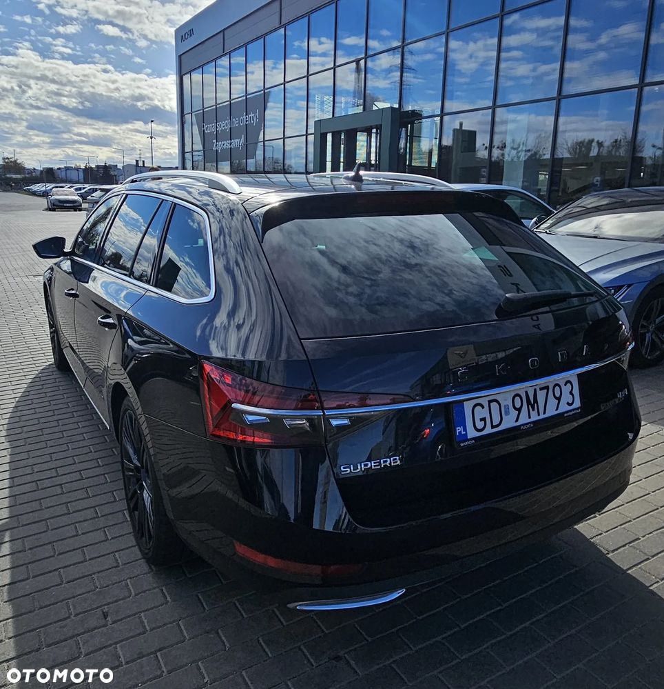 Skoda Superb 2.0 TDI SCR 4x4 L&K DSG - 11