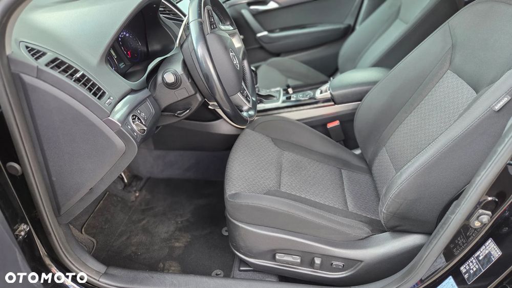 Hyundai i40 1.7 CRDi Automatik Premium - 24