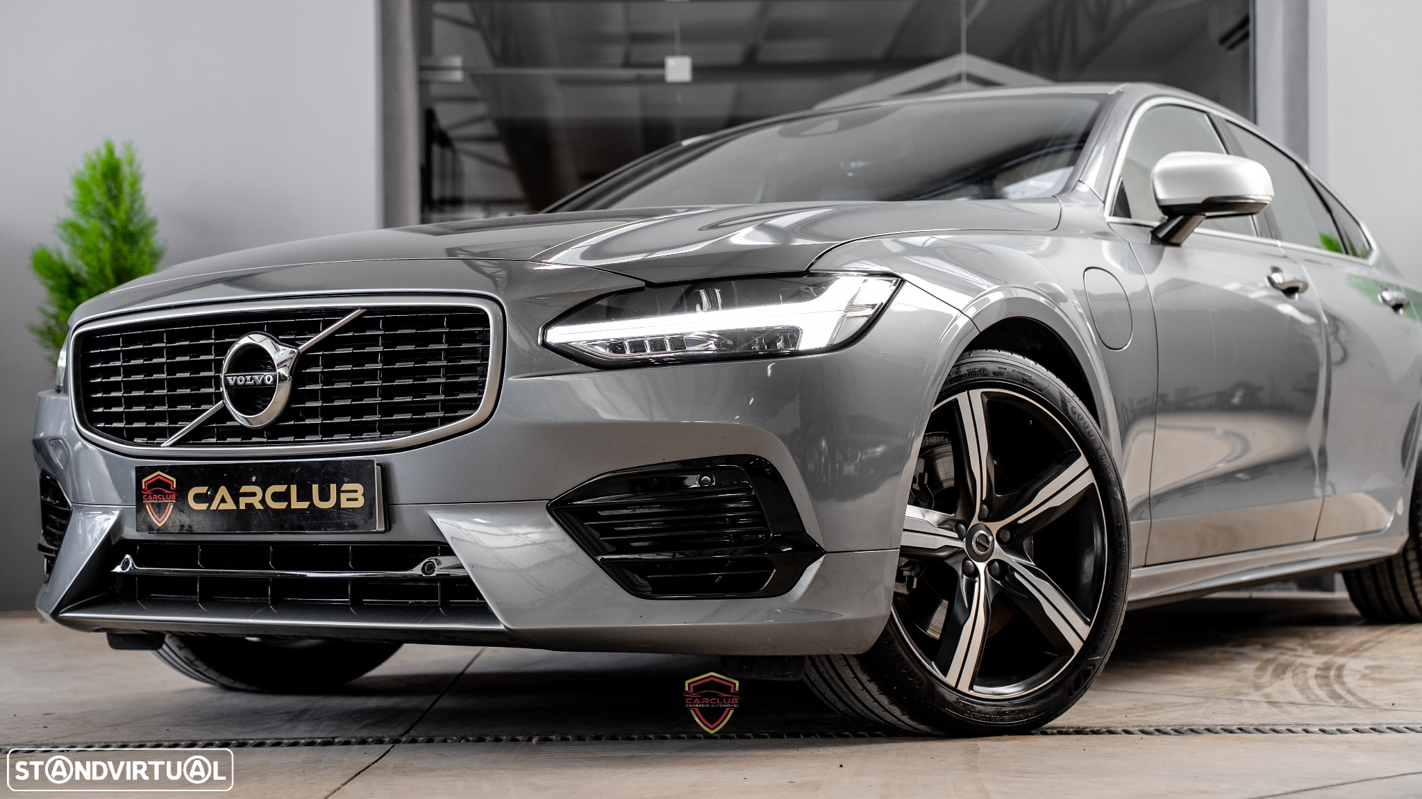 Volvo S90 2.0 T8 R-Design AWD Geartronic - 2