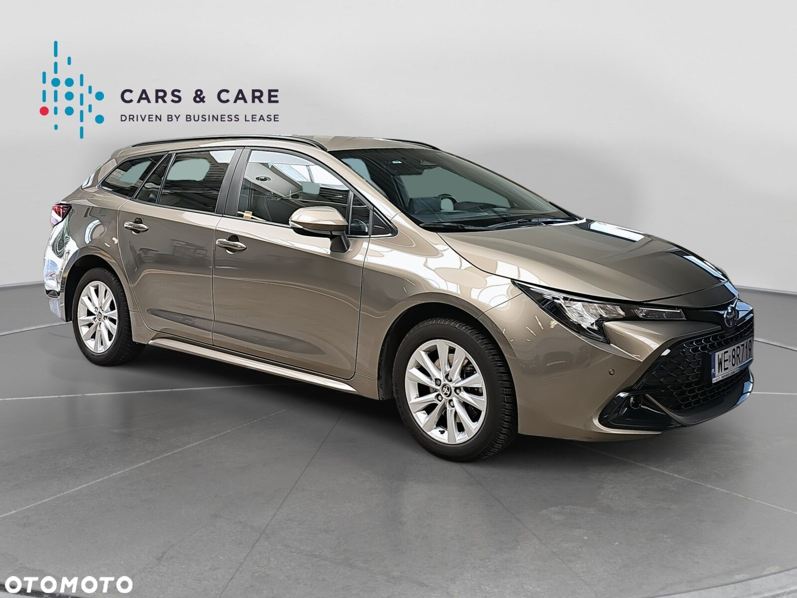 Toyota Corolla 2.0 Hybrid Comfort - 32