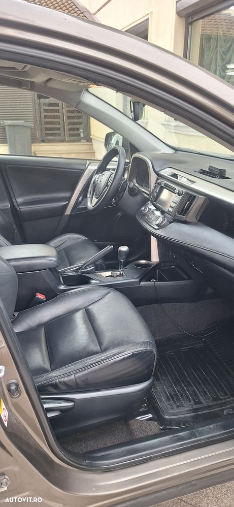 Toyota RAV4 2.0 Multidrive S AWD Luxury - 9