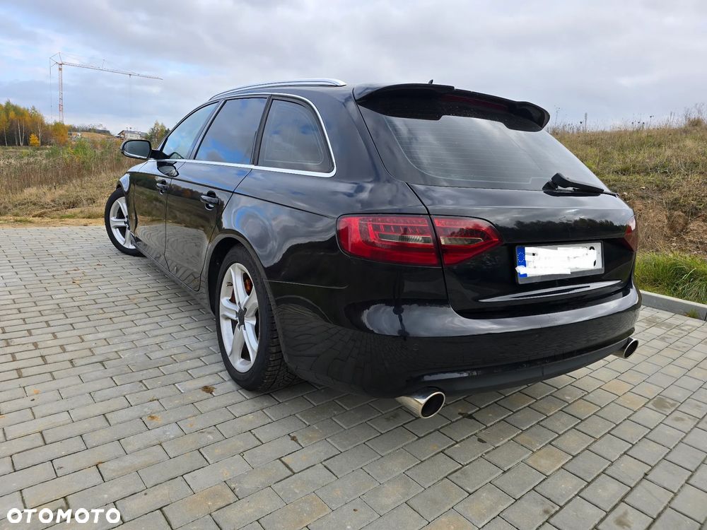 Audi A4 Avant - 4