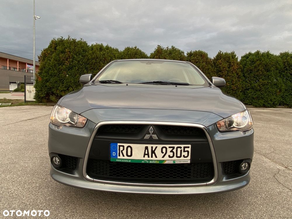 Mitsubishi Lancer - 27
