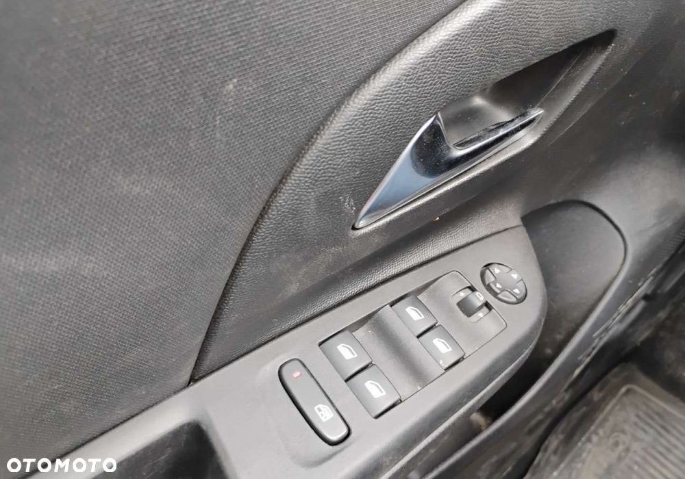 Opel Corsa - 9