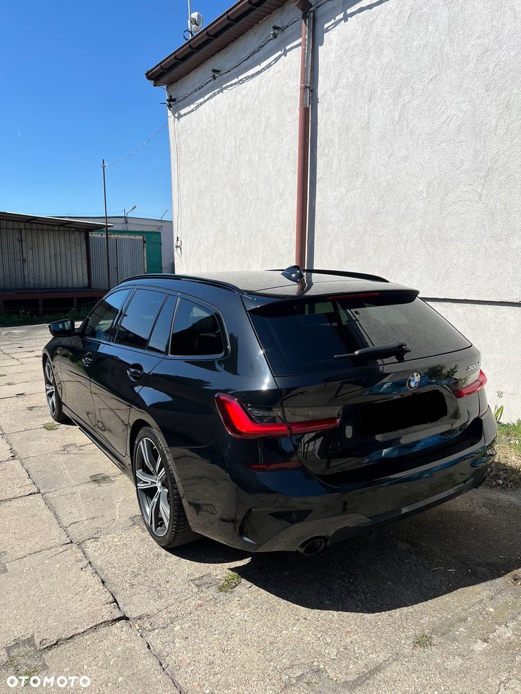 BMW Seria 3 320d Touring M Sport - 6