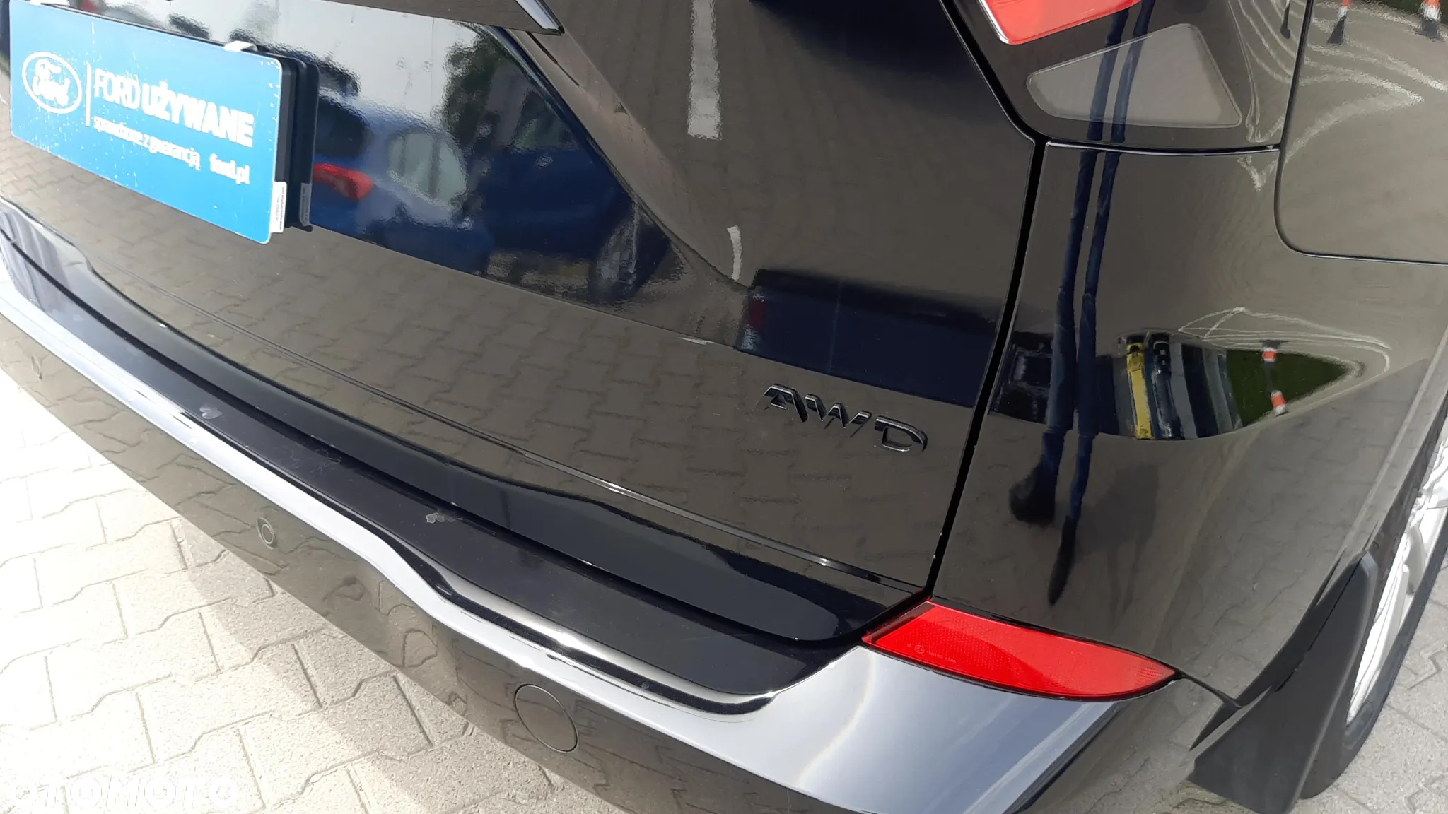 Ford Tourneo Custom 2.0 EcoBlue 320 AWD L2 Titanium - 11