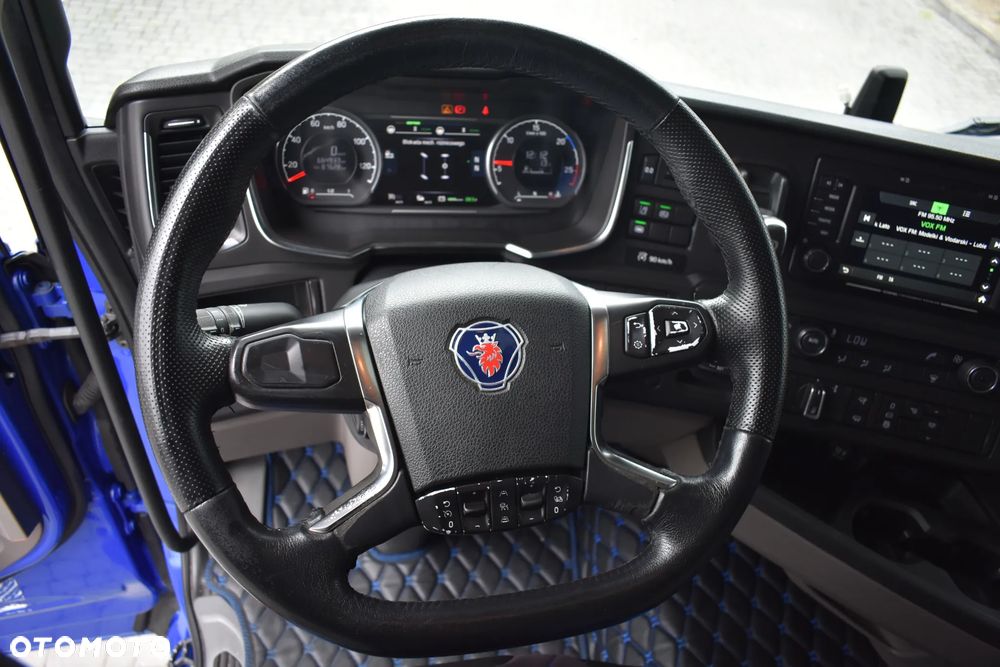 Scania R450 // NAVI // VIRTUAL COCKPIT // LED // NOWE OPONY !! // - 31
