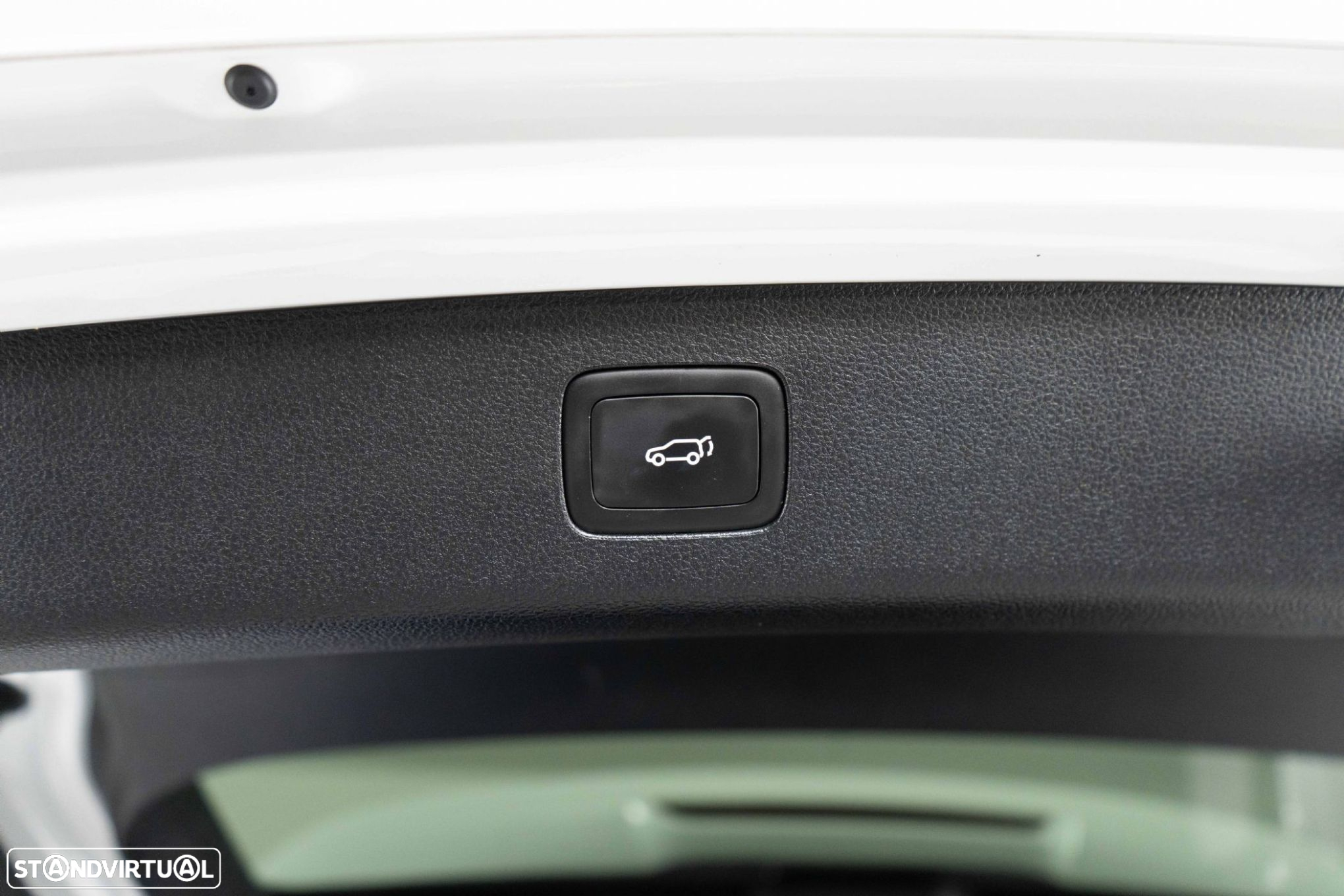 MG EHS 1.5 T-GDI Plug-in Hybrid Luxury - 14