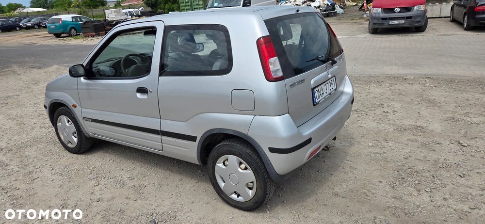 Suzuki Ignis 1.3 - 5