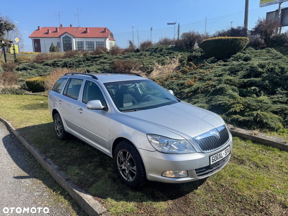Skoda Octavia - 2