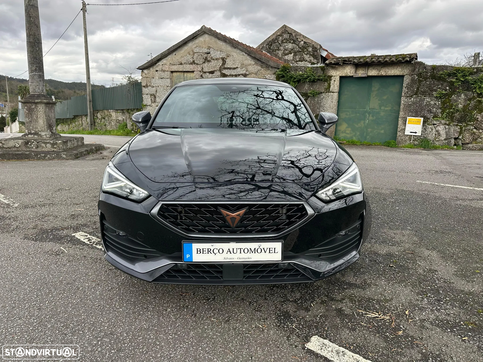 Cupra Leon 1.4 e-Hybrid DSG - 4