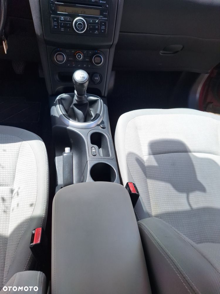 Nissan Qashqai - 27