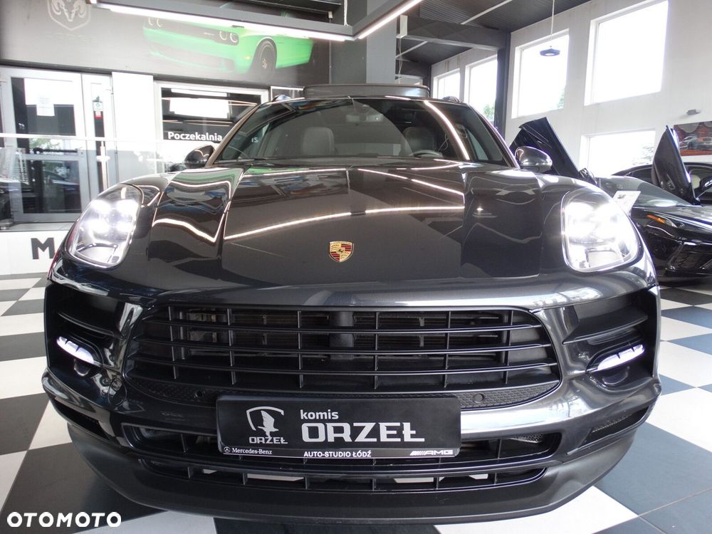 Porsche Macan - 12